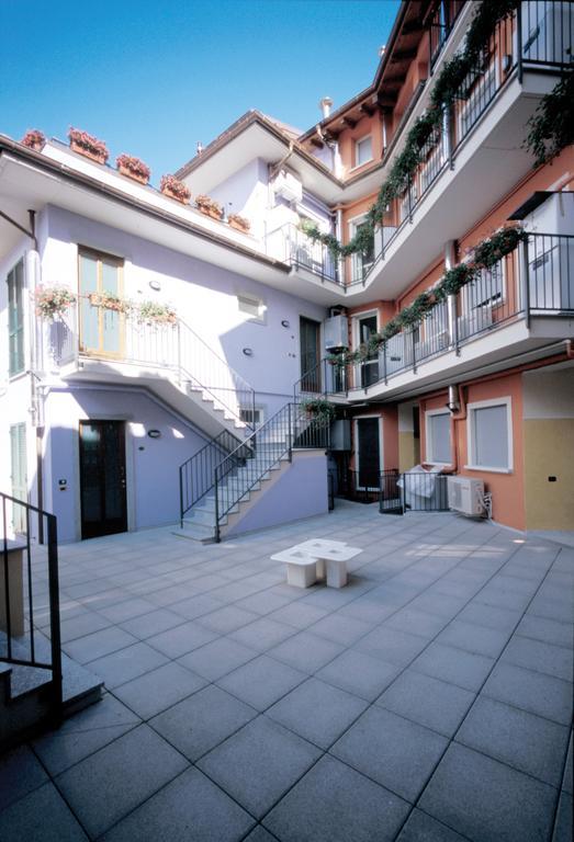 Hotel Residence Dei Fiori Baveno Zewnętrze zdjęcie