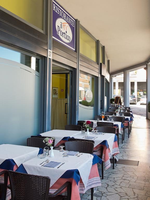 Hotel Residence Dei Fiori Baveno Zewnętrze zdjęcie