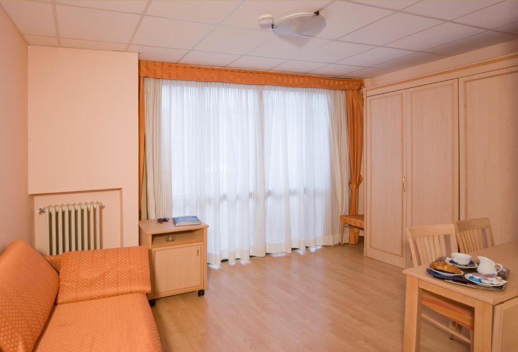 Hotel Residence Dei Fiori Baveno Pokój zdjęcie